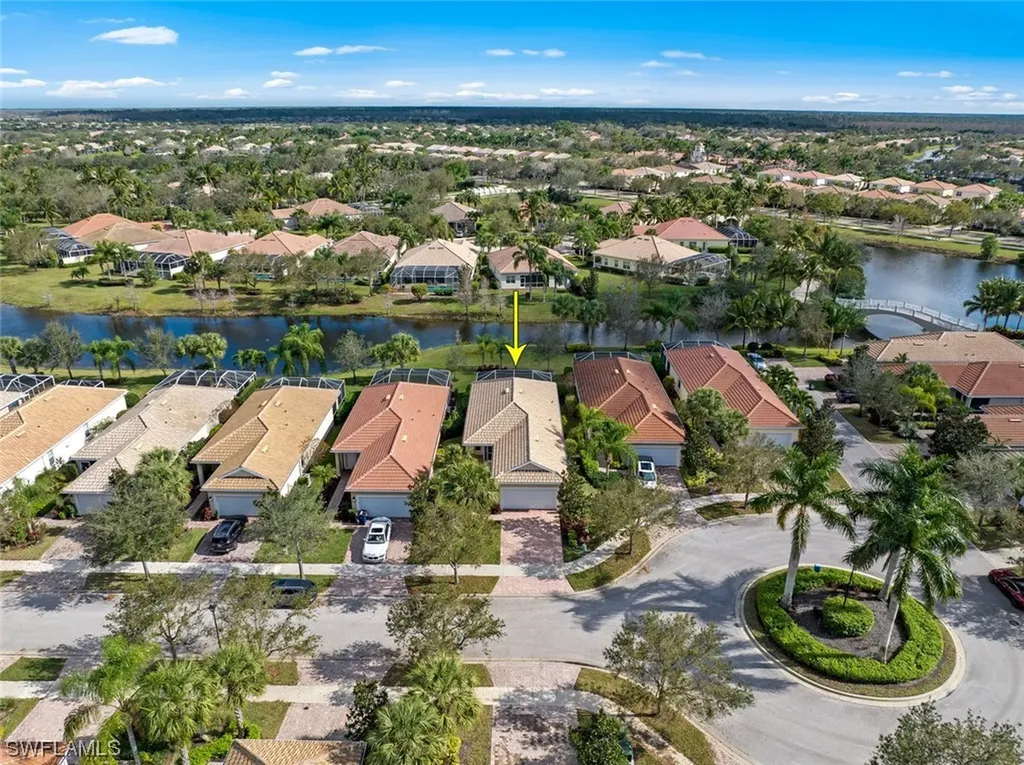 Bonita Springs FL, 15059 Reef Lane