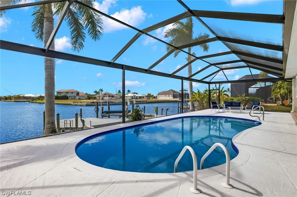 2910 SW 40th Street Cape Coral FL 33914