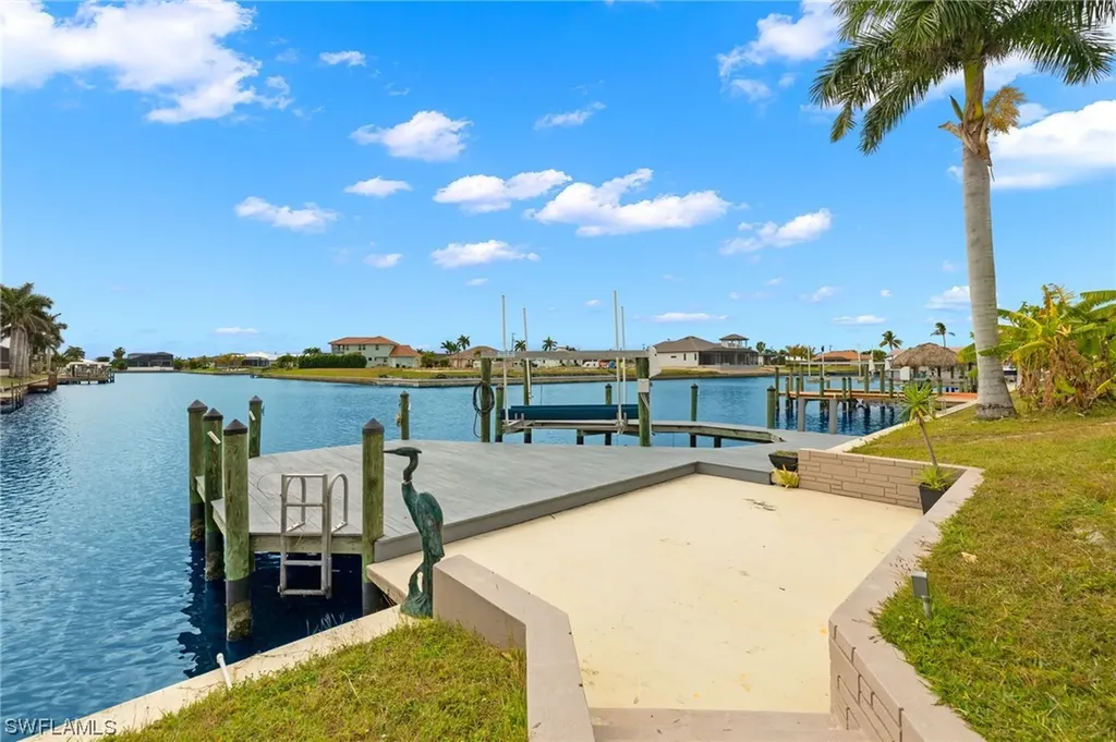 2910 SW 40th Street Cape Coral FL 33914