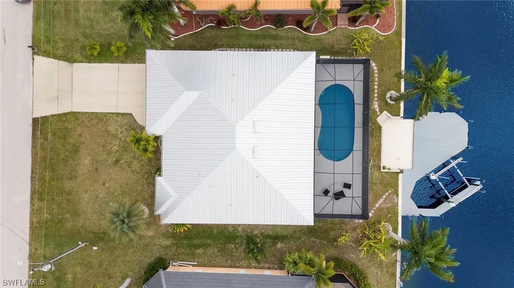 2910 SW 40th Street Cape Coral FL 33914