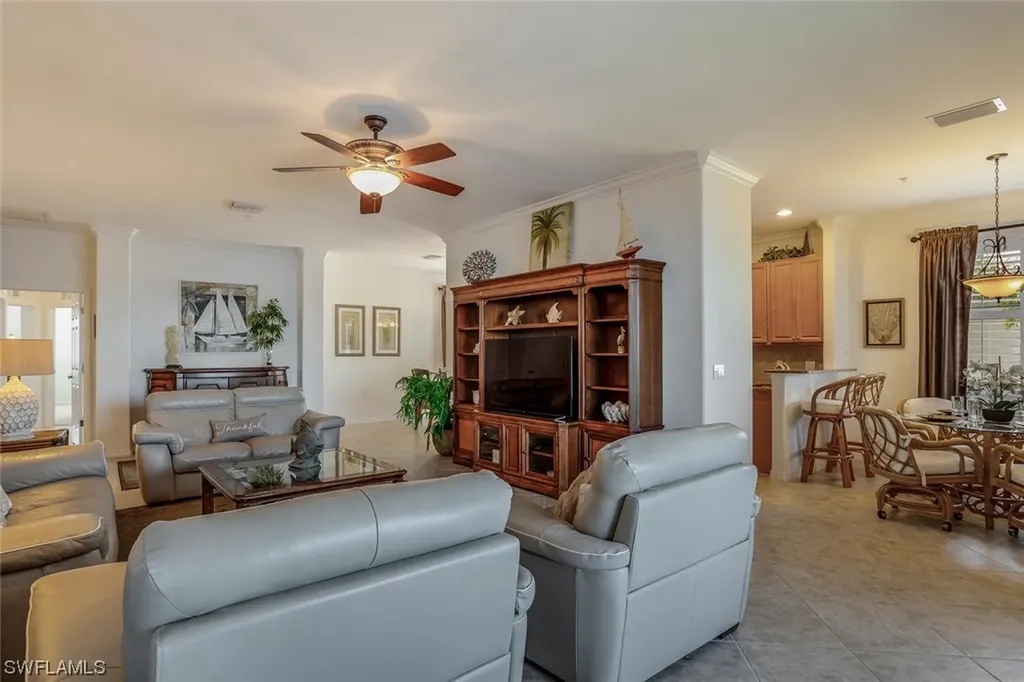 10610 Smokehouse Bay Drive Naples FL 34120