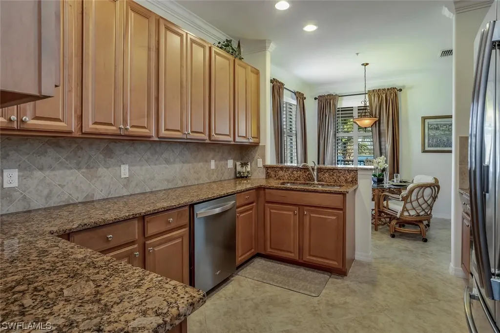 10610 Smokehouse Bay Drive Naples FL 34120