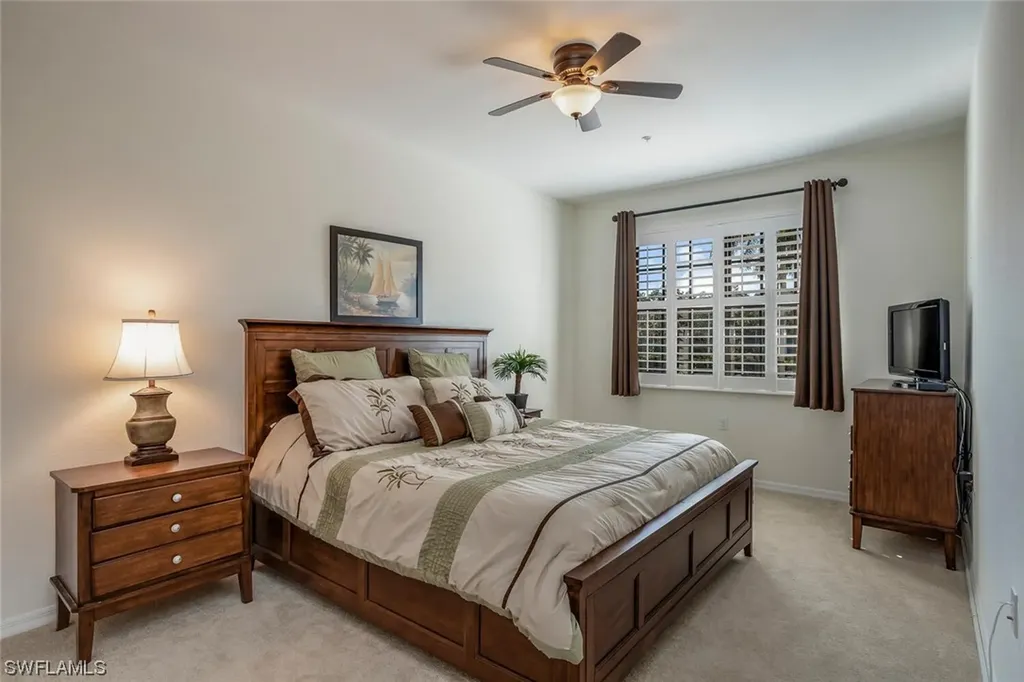 10610 Smokehouse Bay Drive Naples FL 34120