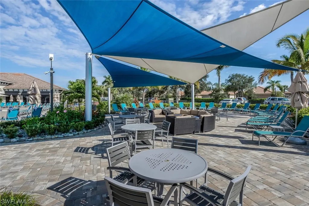 10610 Smokehouse Bay Drive Naples FL 34120