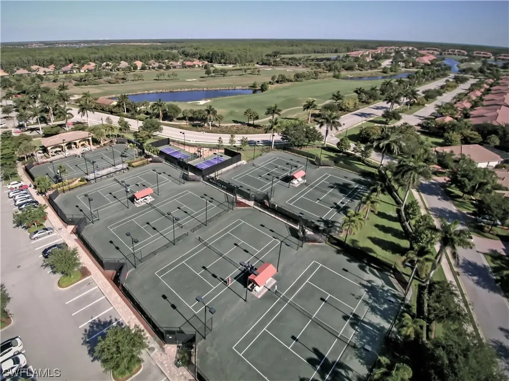 10610 Smokehouse Bay Drive Naples FL 34120