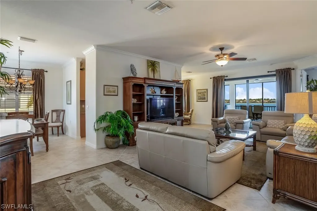10610 Smokehouse Bay Drive Naples FL 34120
