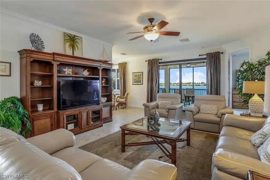 10610 Smokehouse Bay Drive Naples FL 34120