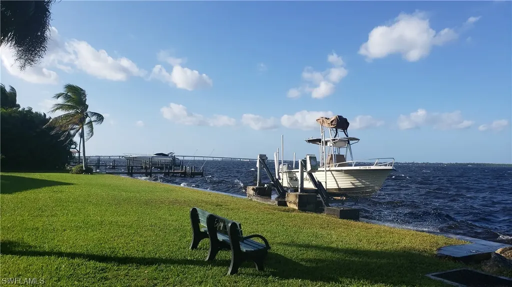 2754 Providence Street Fort Myers FL 33916