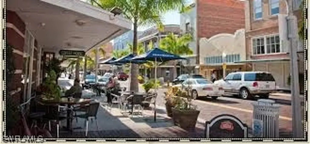 2754 Providence Street Fort Myers FL 33916