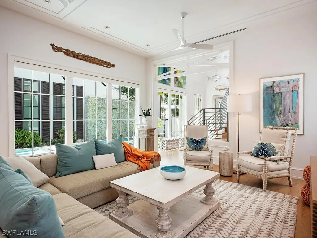 972 9th Avenue S Naples FL 34102