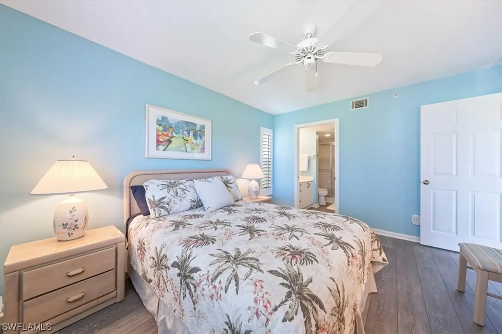 1001 Eastham Way Naples FL 34104