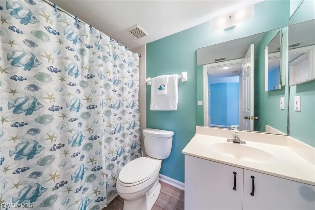 1001 Eastham Way Naples FL 34104