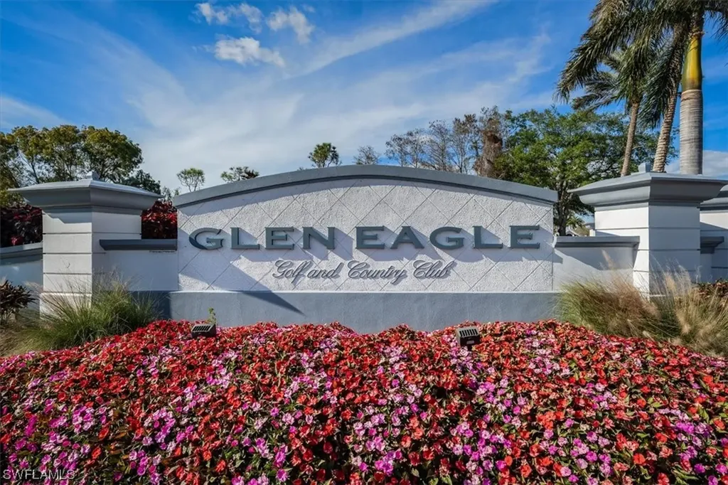 1001 Eastham Way Naples FL 34104