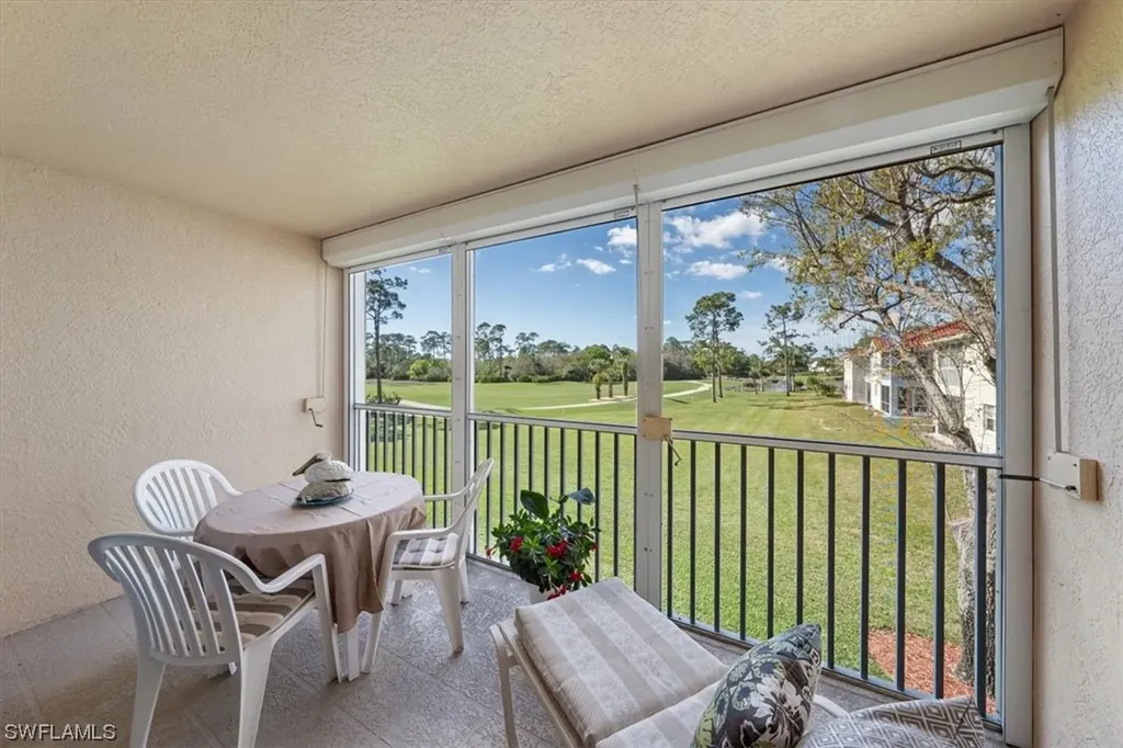 1001 Eastham Way Naples FL 34104