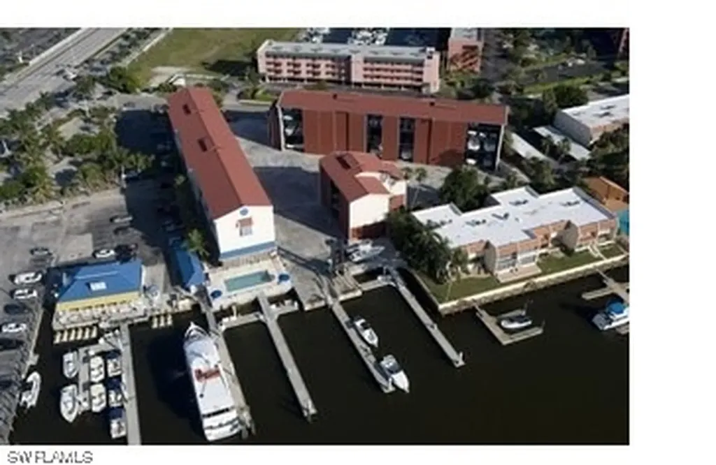 750 River Point Drive Naples FL 34102