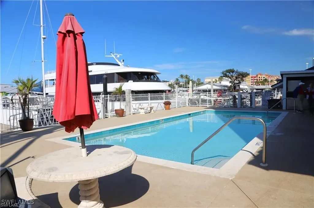 750 River Point Drive Naples FL 34102