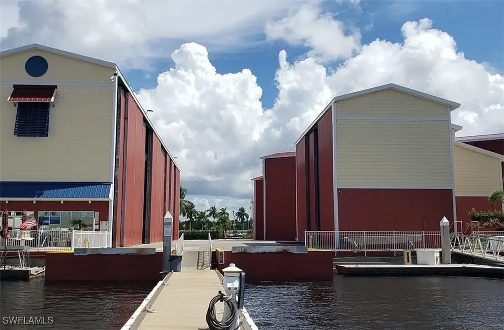 750 River Point Drive Naples FL 34102