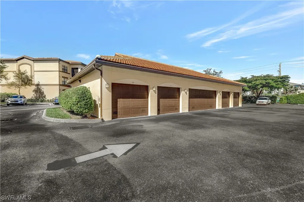 12936 Violino Lane Naples FL 34105