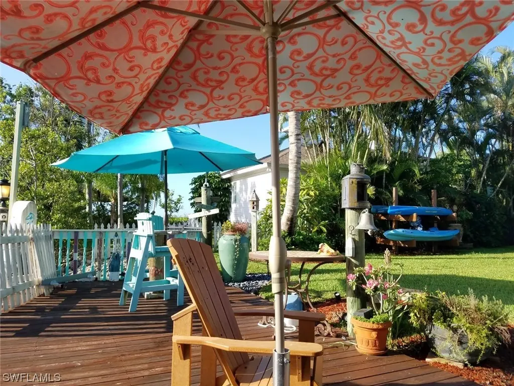 409 Luzon Avenue Naples FL 34113