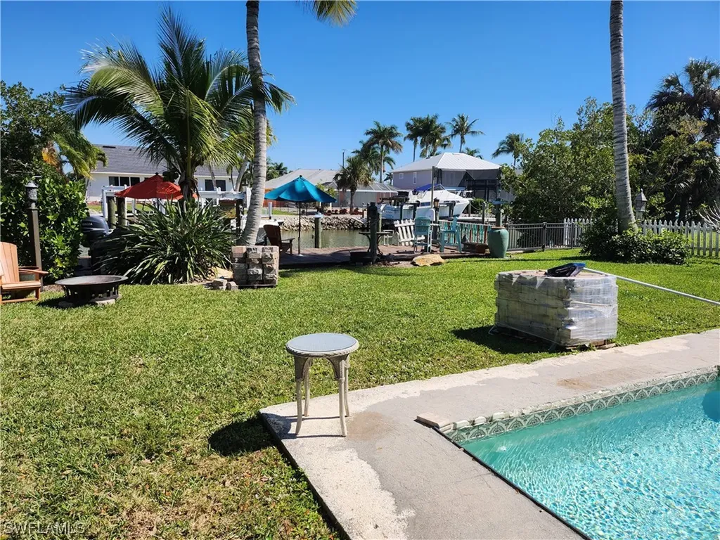 409 Luzon Avenue Naples FL 34113
