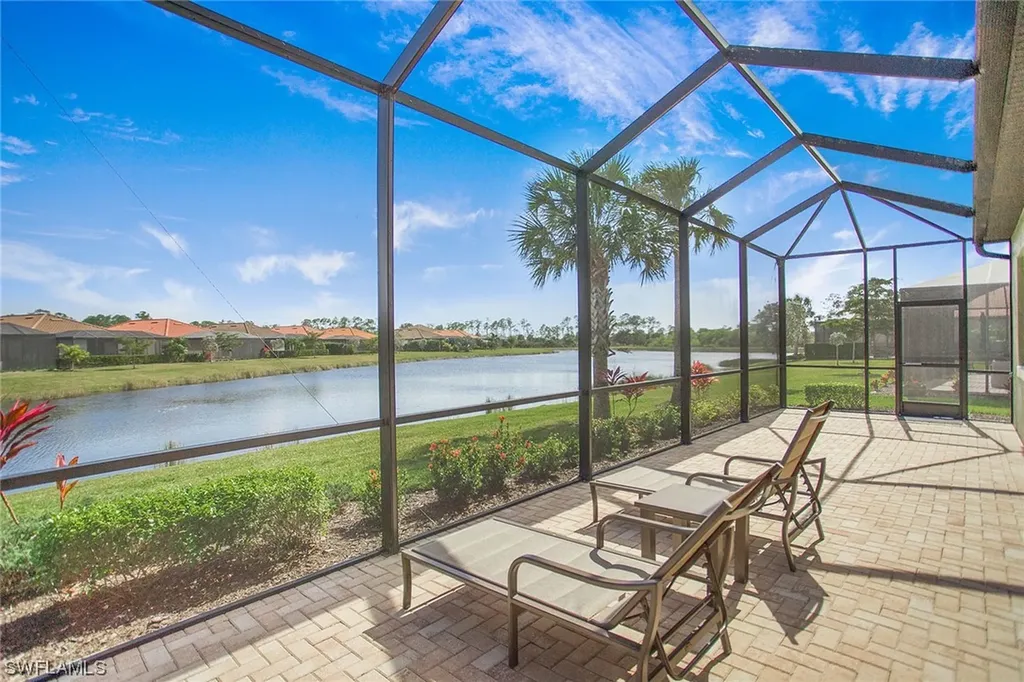1598 Parnell Court Naples FL 34113