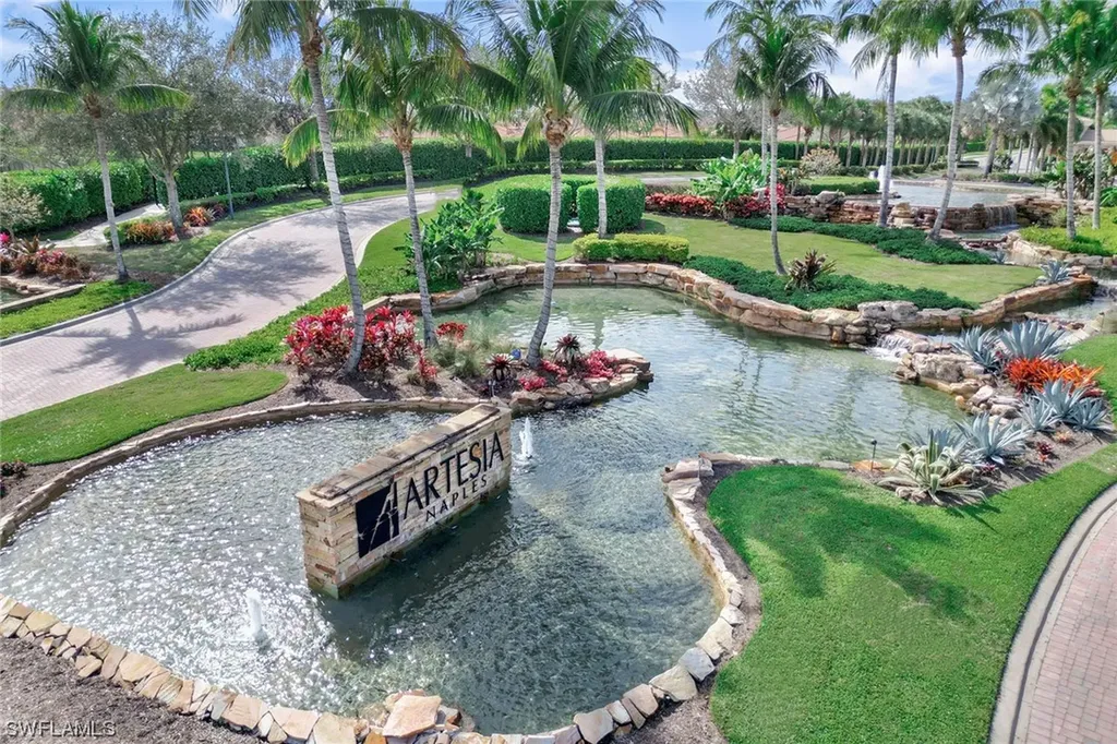 1598 Parnell Court Naples FL 34113