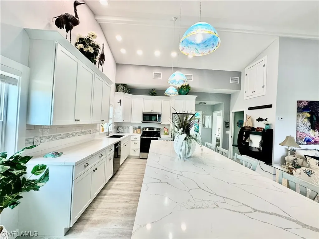 3770 Park Avenue Big Pine Key FL 33043