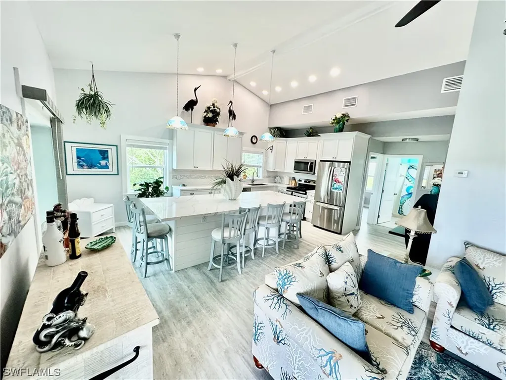 3770 Park Avenue Park Avenue Big Pine Key FL 33043