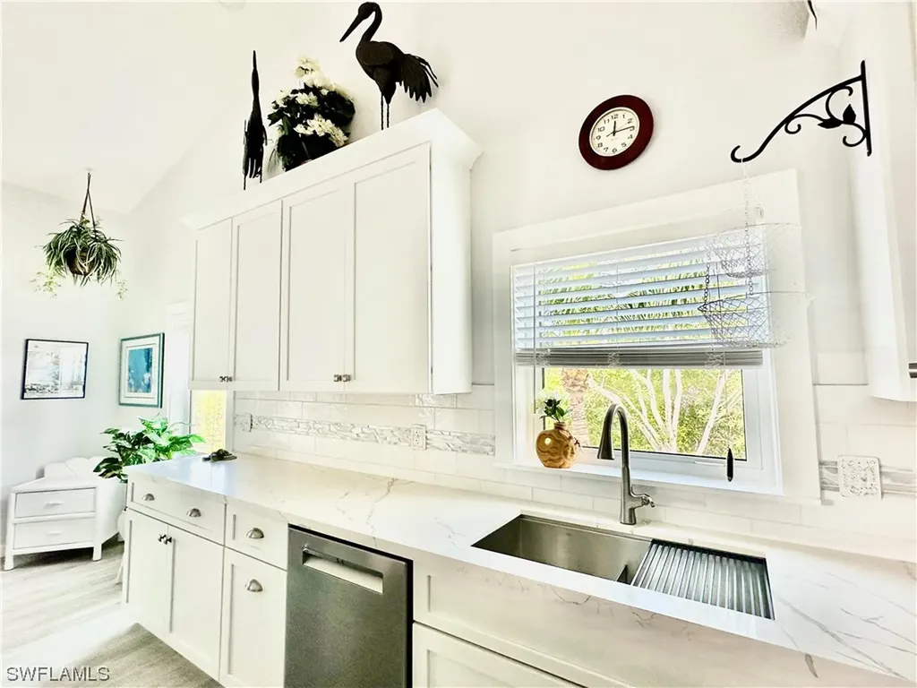 3770 Park Avenue Park Avenue Big Pine Key FL 33043