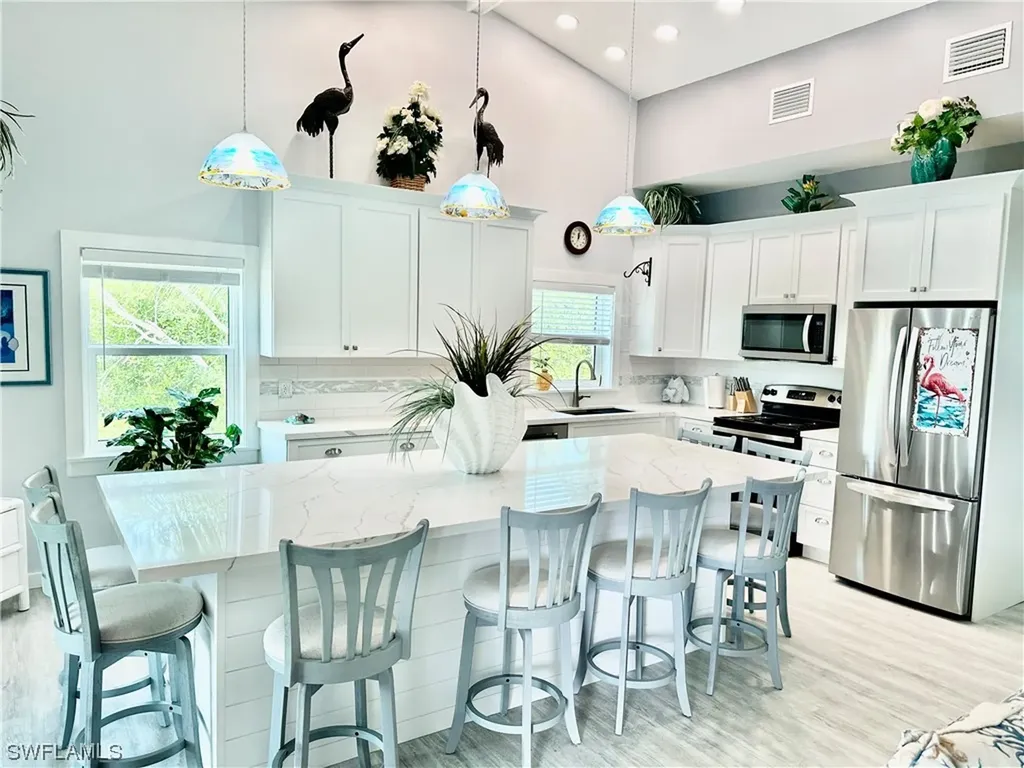 3770 Park Avenue Park Avenue Big Pine Key FL 33043