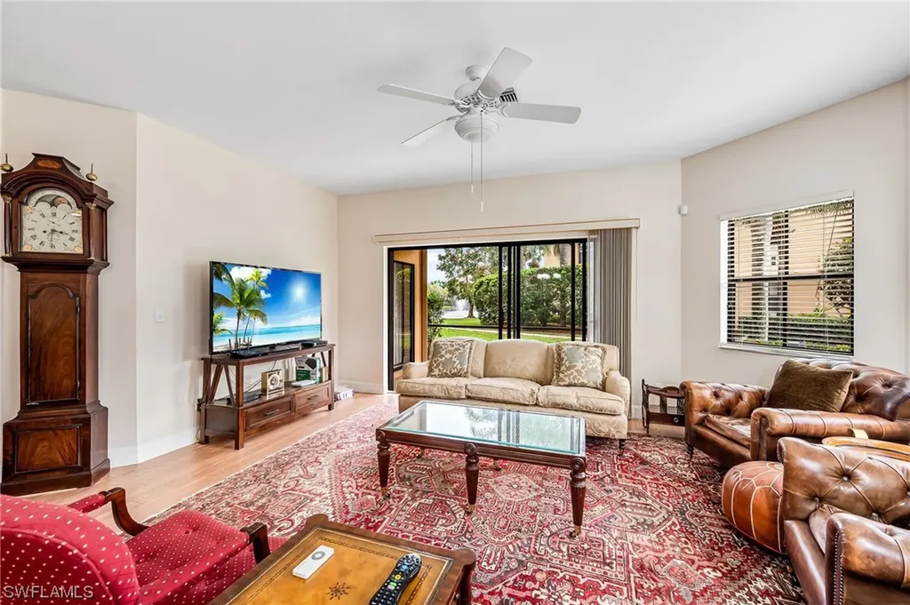 195 Vintage Circle Naples FL 34119