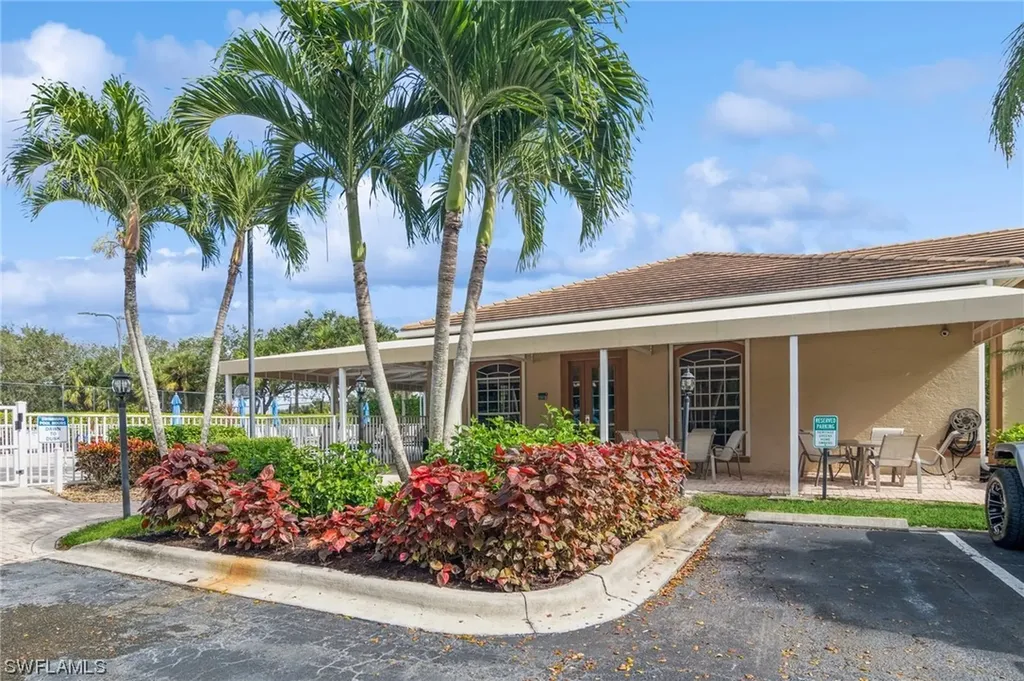 1608 Morning Sun Lane Naples FL 34119