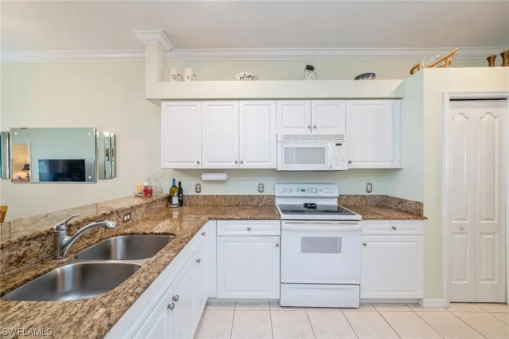 1608 Morning Sun Lane Naples FL 34119