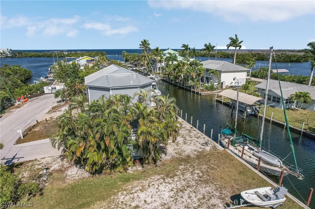 16400 Tortuga Street Bokeelia FL 33922