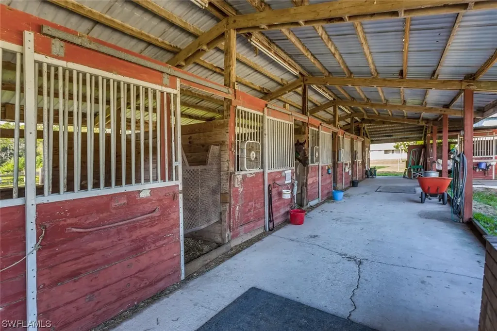 7200 Carousel Lane Fort Myers FL 33966