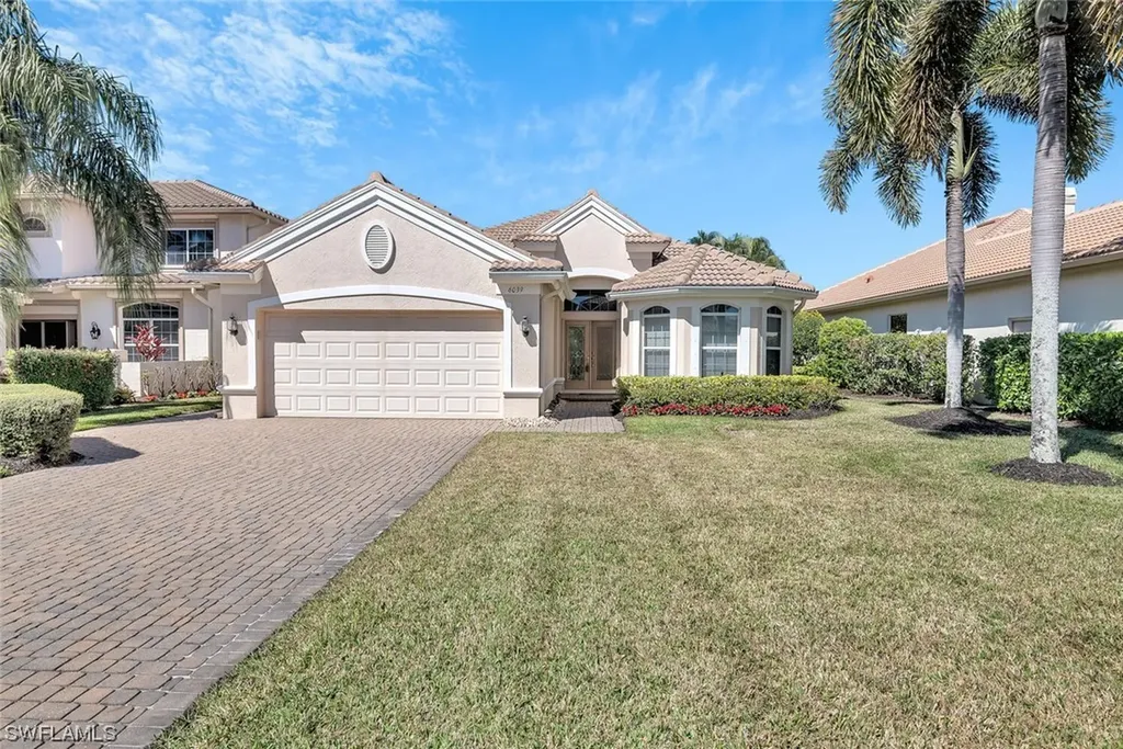 6039 Fairway Court Naples FL 34110