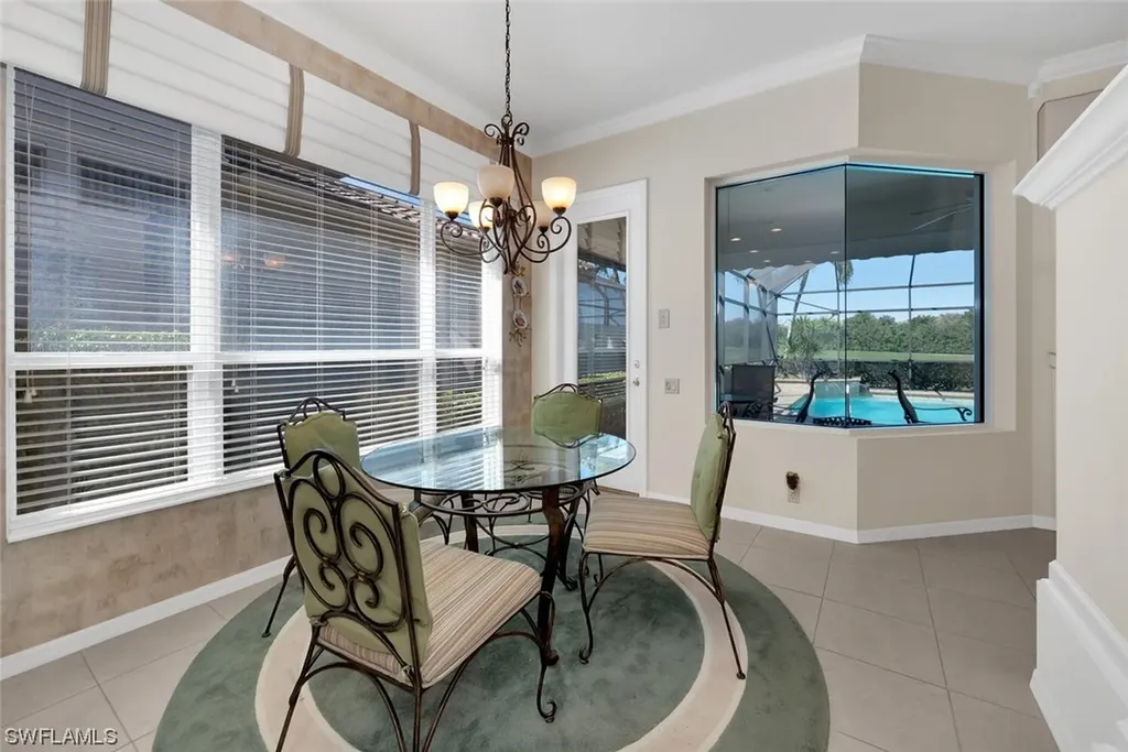 6039 Fairway Court Naples FL 34110