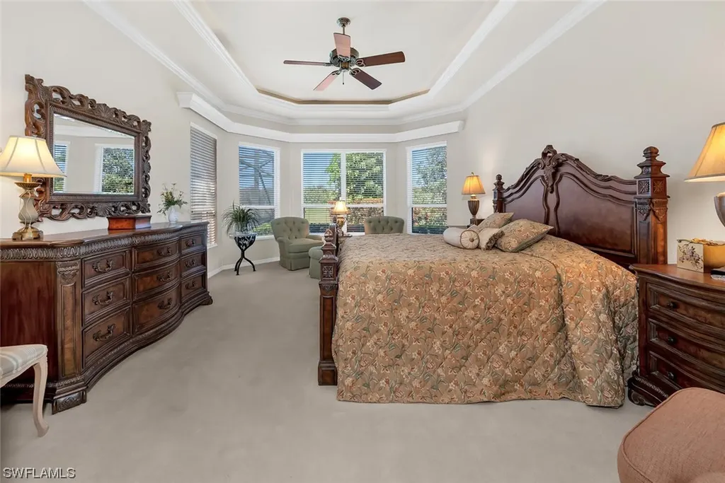 6039 Fairway Court Naples FL 34110
