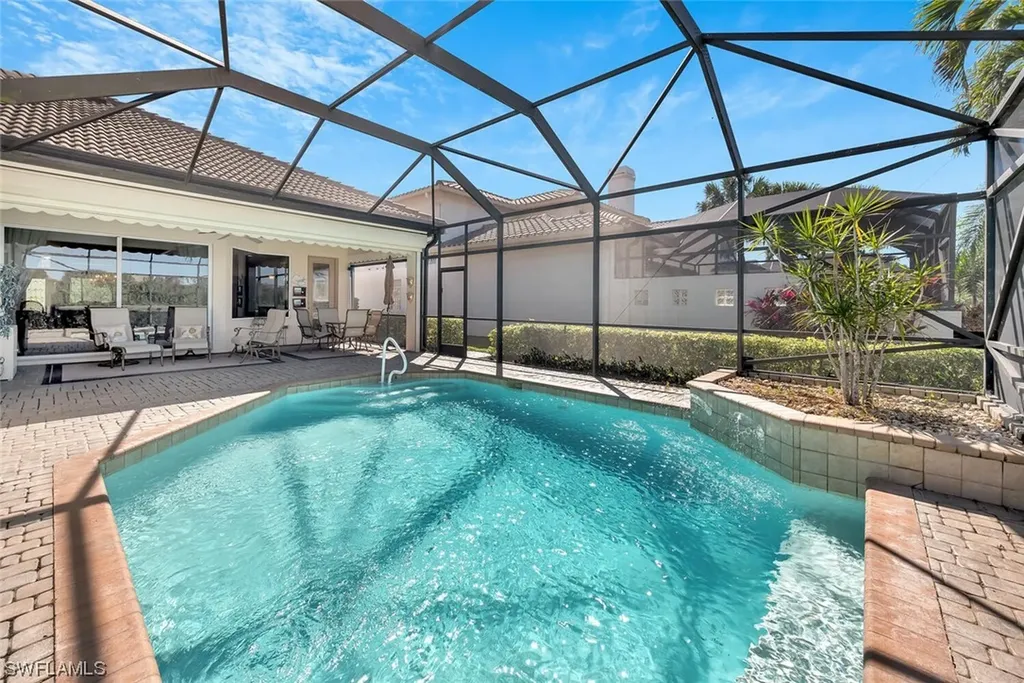 6039 Fairway Court Naples FL 34110