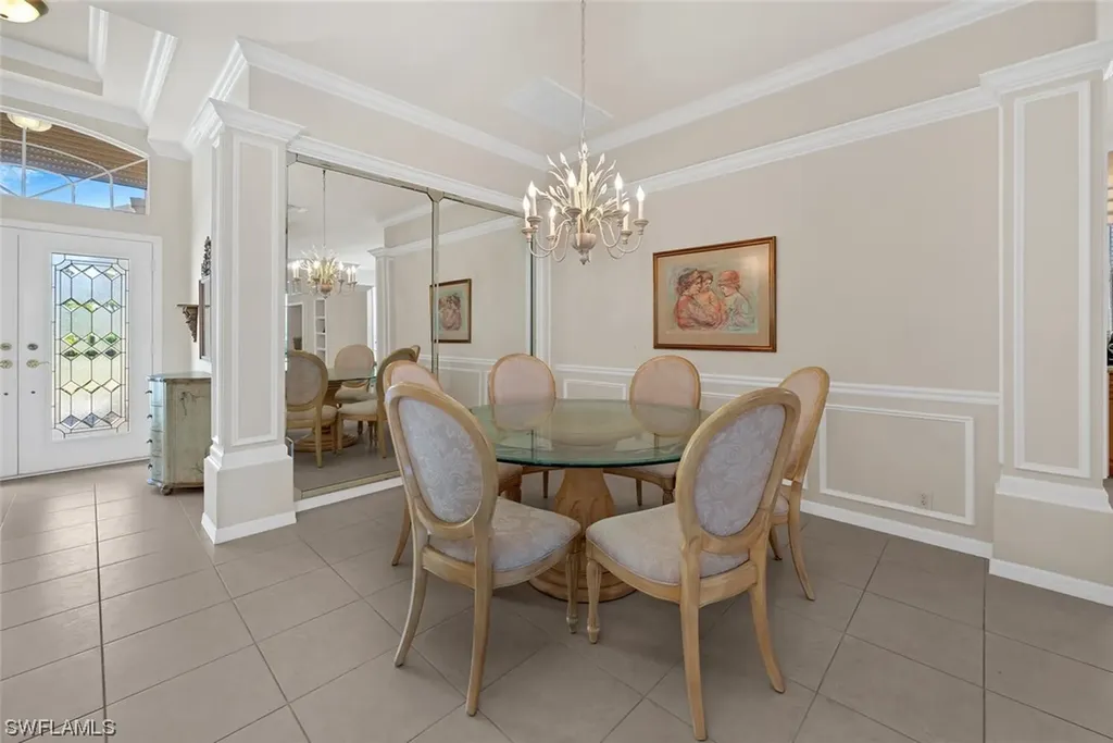 6039 Fairway Court Naples FL 34110