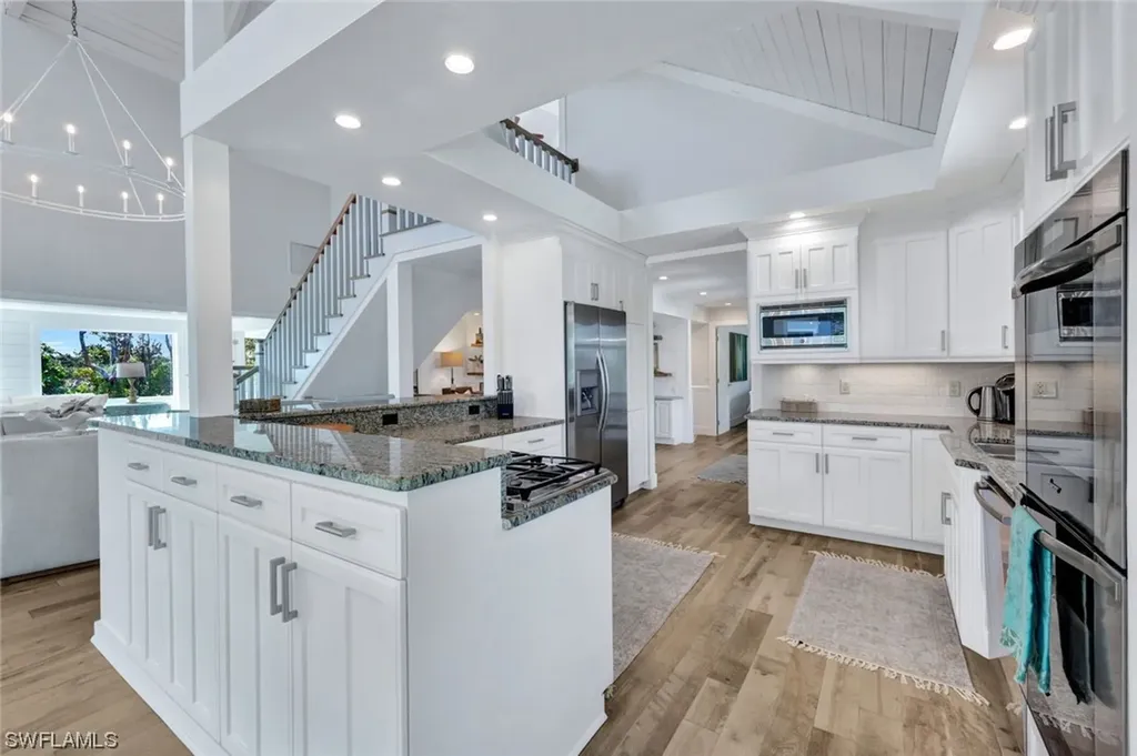 1283 Isabel Drive Sanibel FL 33957