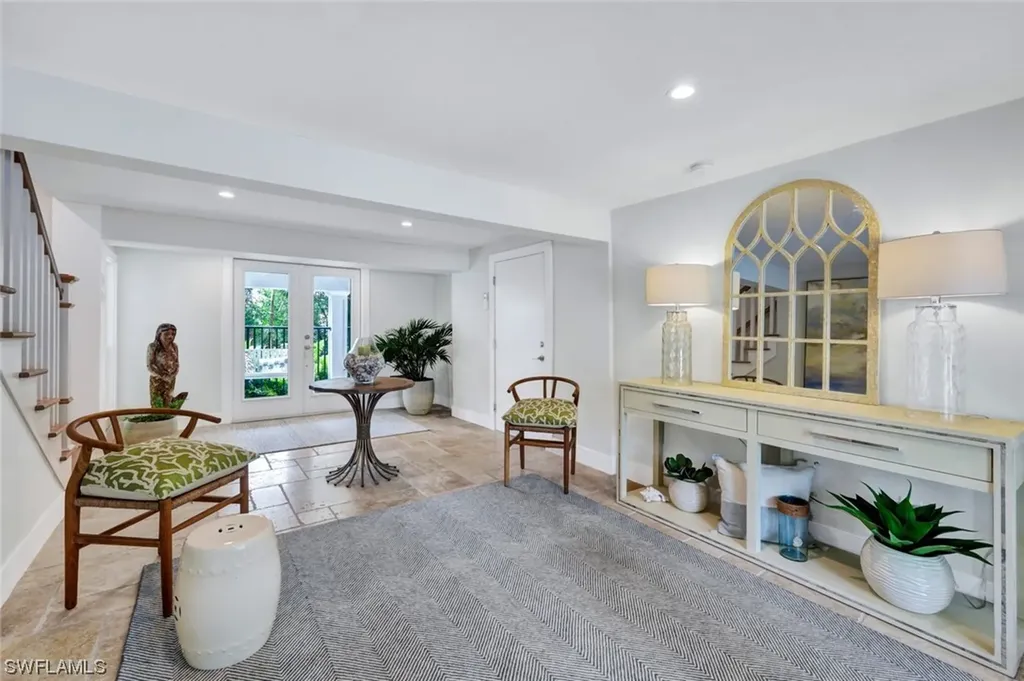 1283 Isabel Drive Sanibel FL 33957