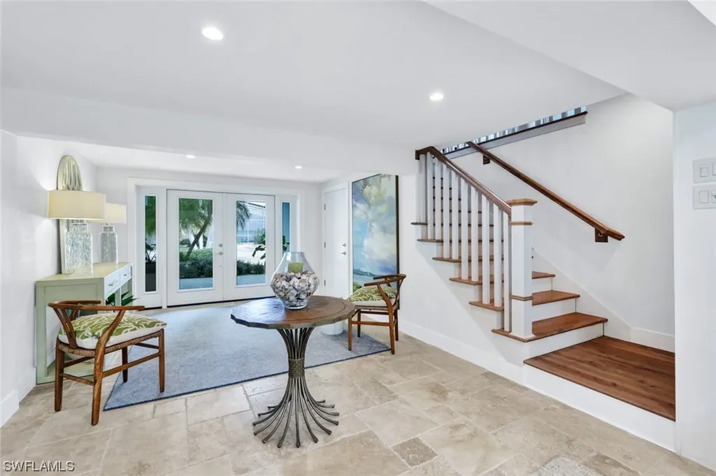 1283 Isabel Drive Sanibel FL 33957