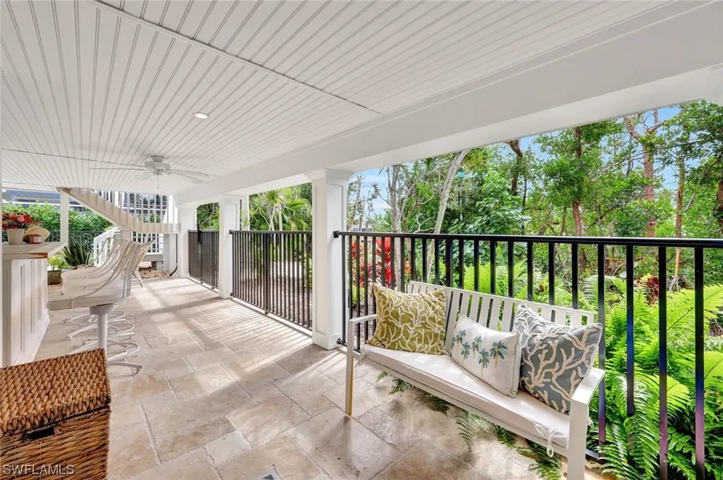 1283 Isabel Drive Sanibel FL 33957