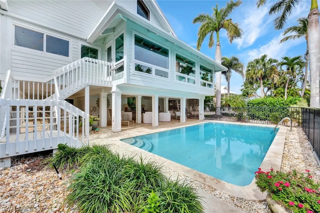 1283 Isabel Drive Sanibel FL 33957