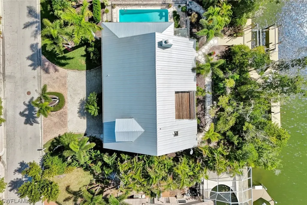 1283 Isabel Drive Sanibel FL 33957