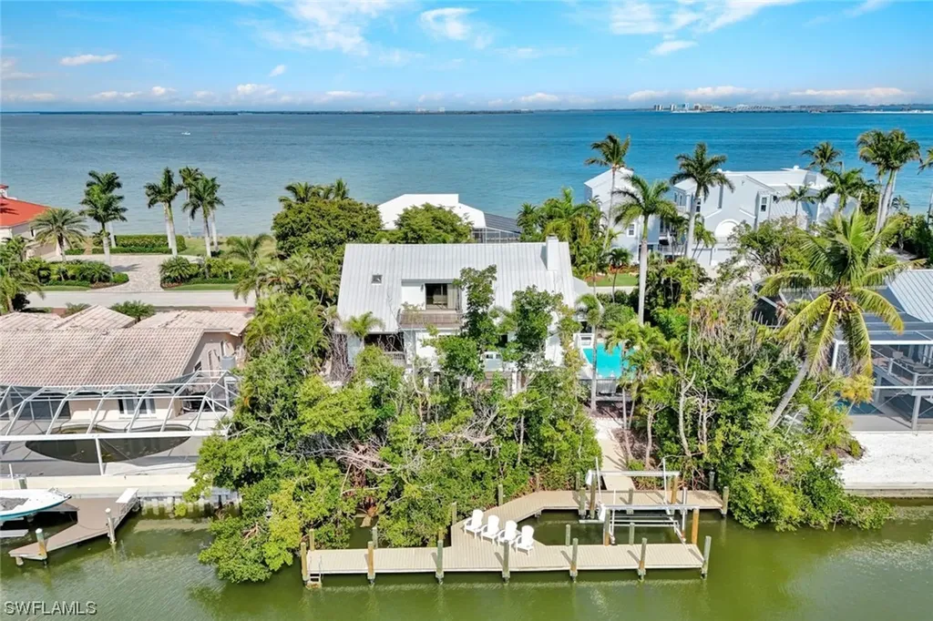 1283 Isabel Drive Sanibel FL 33957