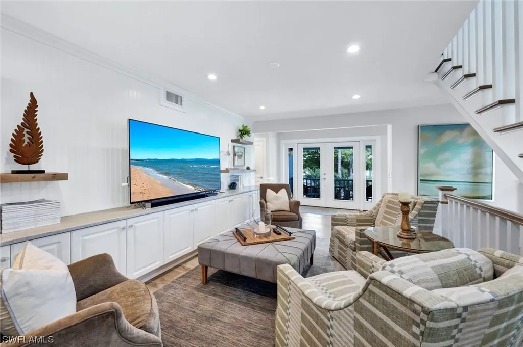 1283 Isabel Drive Sanibel FL 33957