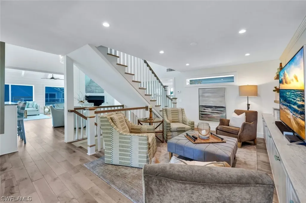 1283 Isabel Drive Sanibel FL 33957