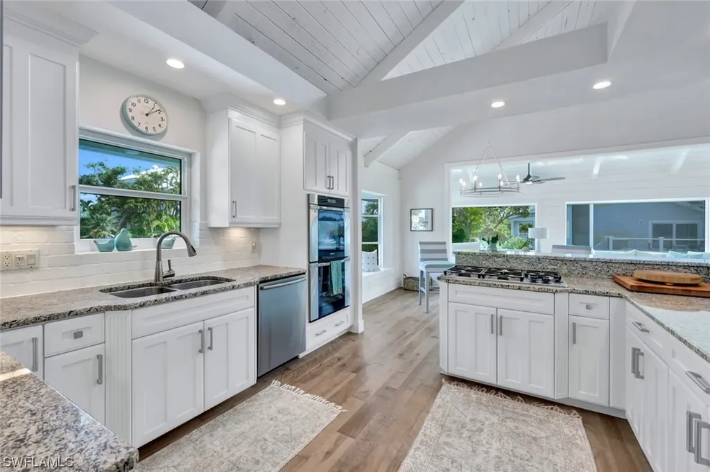1283 Isabel Drive Sanibel FL 33957